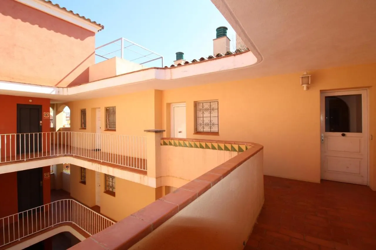 Apart-Rent Apartment Gran Reserva 0105 Empuriabrava